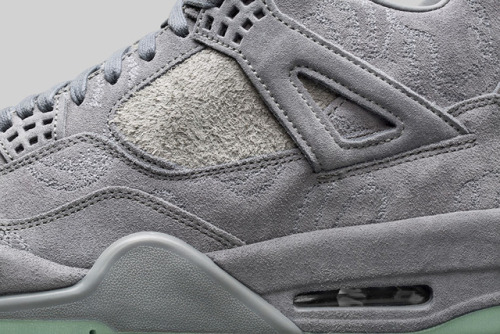 airville:Official Images Of The Air Jordan 4 x KAWS...