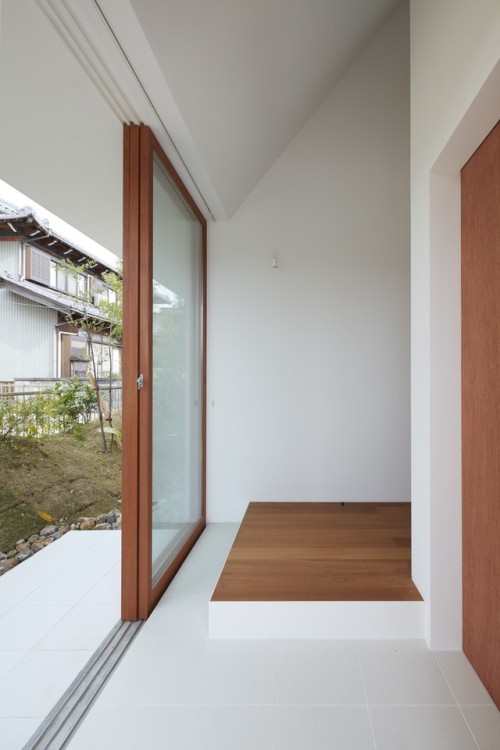 architags:Airhouse- Keiichi Kiriyama. 大垣の家. House in Ogaki....