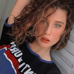 Voir un profil - Willow Caldwell 67beb6a2f0940bc4dfd35ef3c16e191a832d4607