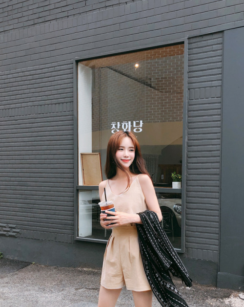 korean-dreams-girls:Jenny - June 18, 2018 Set