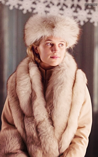 visagedupasse:Anna Karenina : Kitty (Alicia Vikander)