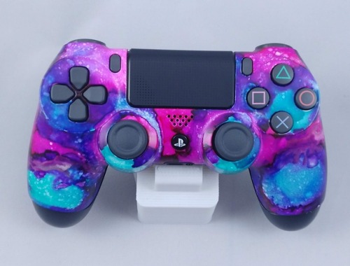 sosuperawesome:Custom Inked ControllersFirehammer Designs on...