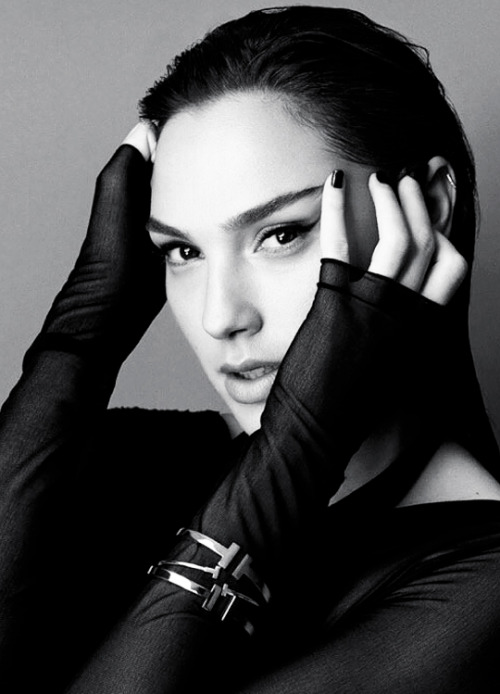 galgadotnet:Gal Gadot photographed by Liu Zongyuan for Grazia...