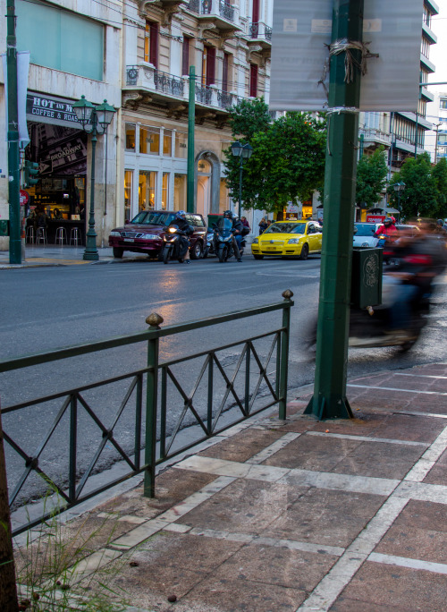 dogeye:Athens, December 1944-2015 (pt. 2).A then-and-now photo...