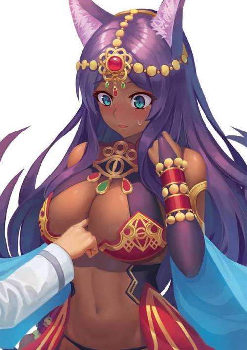 fate-stay-knights:Queen of Sheba*Poke*