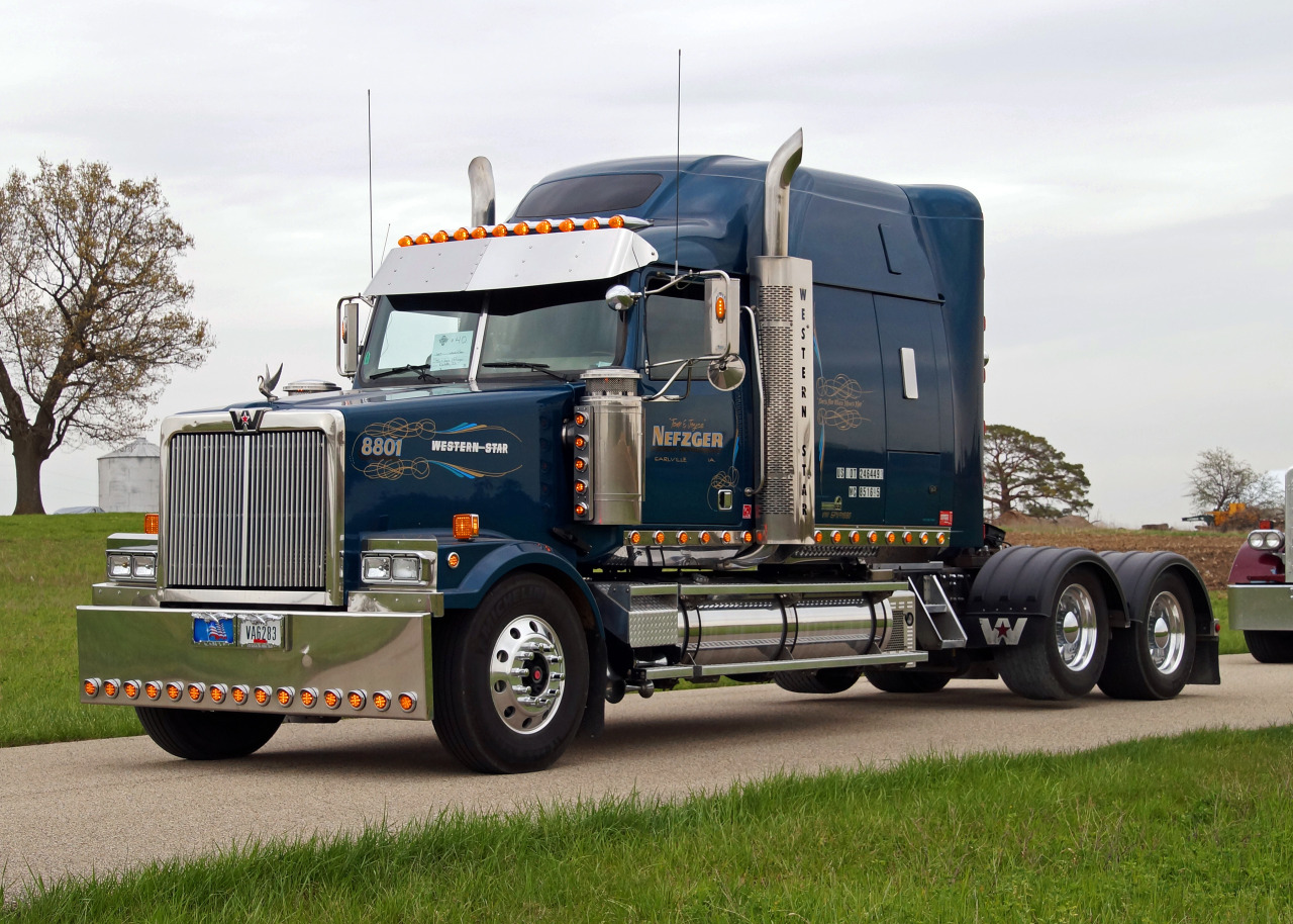 Semitrckn — Western Star 4900 custom