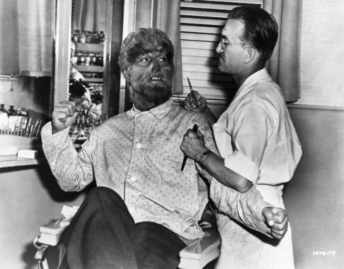 Lon Chaney Jr. and Jack Pierce behind the scenes of The Wolf Man...