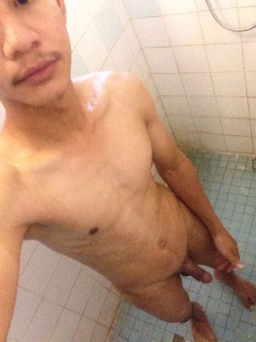 jantanmelayu-wc:Ruffixx Str8 cute melayu Nak video lancap...