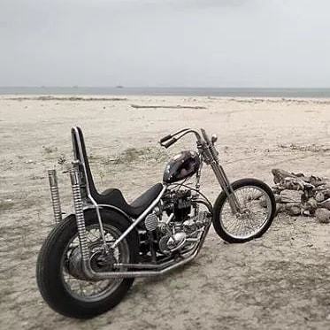 #triumph #chopper...