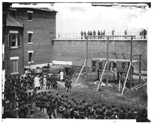 historicaltimes:The hanging of the Lincoln assassination...