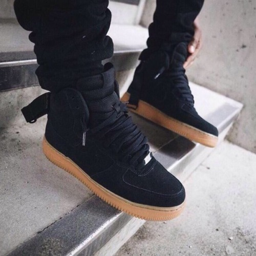 sportscene nike shoes