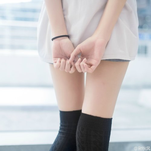 zettai ryouiki on Tumblr