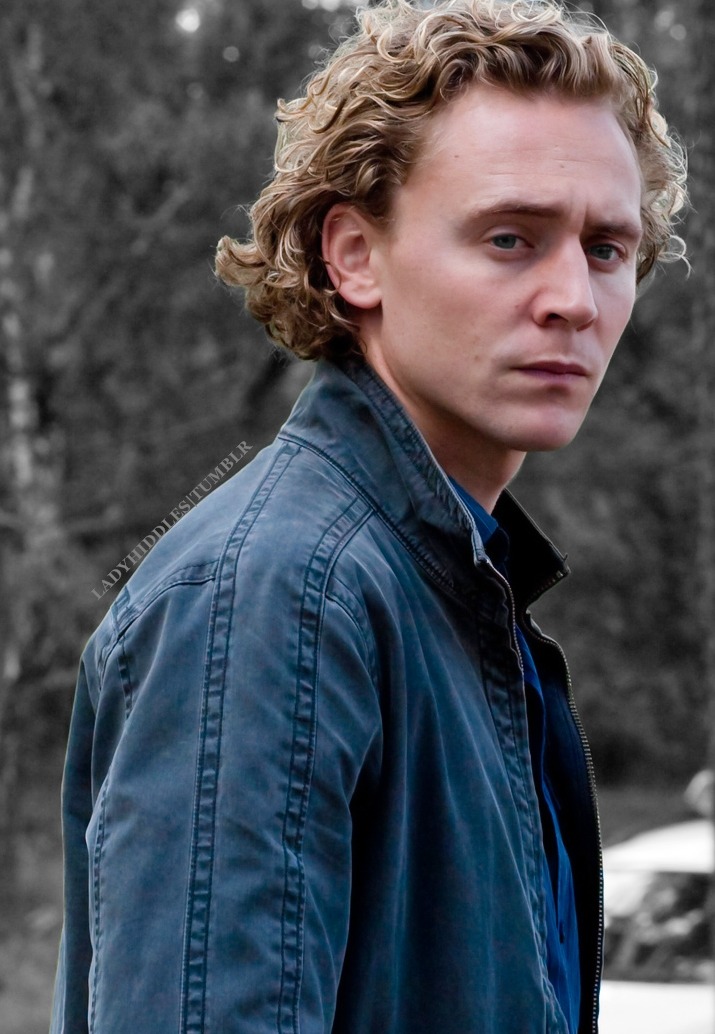 The Tom Hiddleston Effect — Reblog all the natural hair Hiddles. Also I...