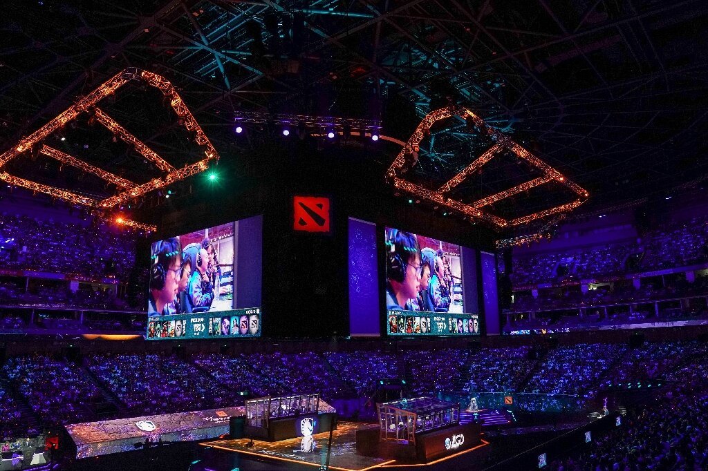 Winning team pockets $15 mn in final of eSports spectacular