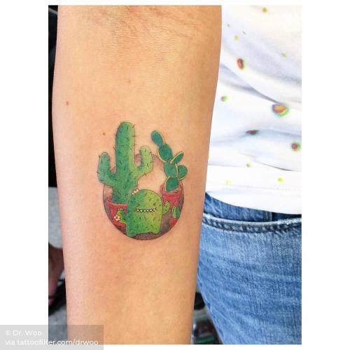 By Dr. Woo, done in West Hollywood. http://ttoo.co/p/35267 cactus;drwoo;facebook;flower;illustrative;inner forearm;nature;small;twitter