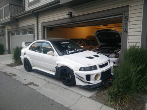 radracerblog:Mitsubishi Lancer Evo V@the_wong_garage