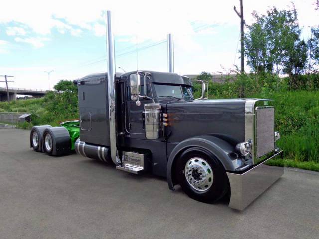 Semitrckn — Peterbilt custom 379