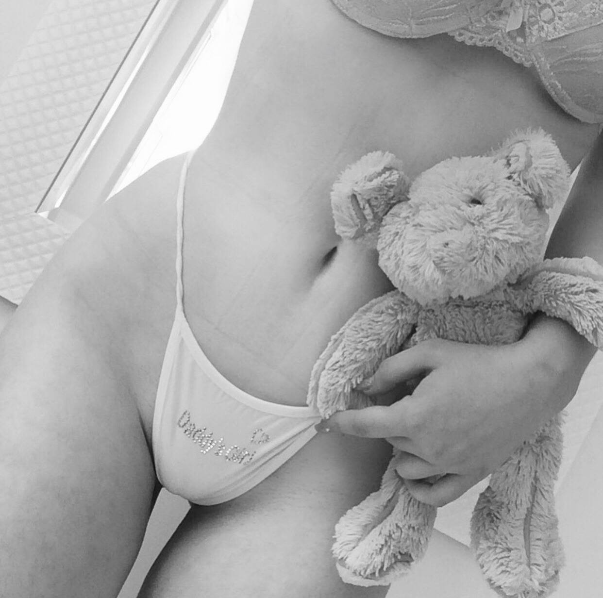 Sensual post from quality-bitch