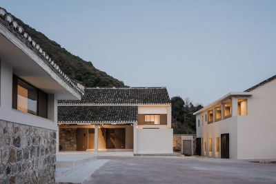 Miya/LostVilla Huchen Barn Resort / Ares Partnersph: Su Shengliang