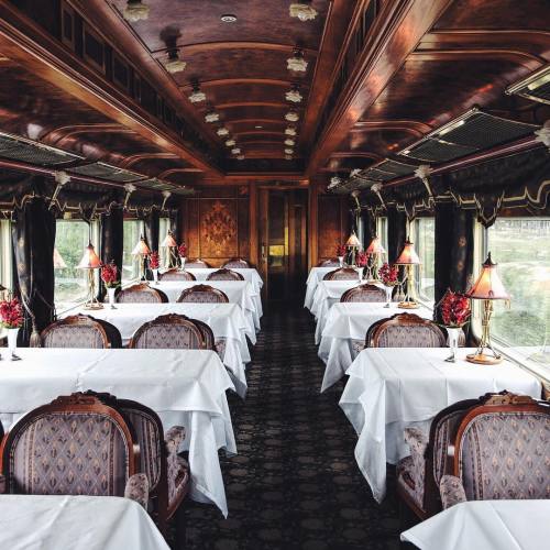 wanderthewood:
â€œDining car on the Eastern and Oriental Express by jo_rodgers
â€