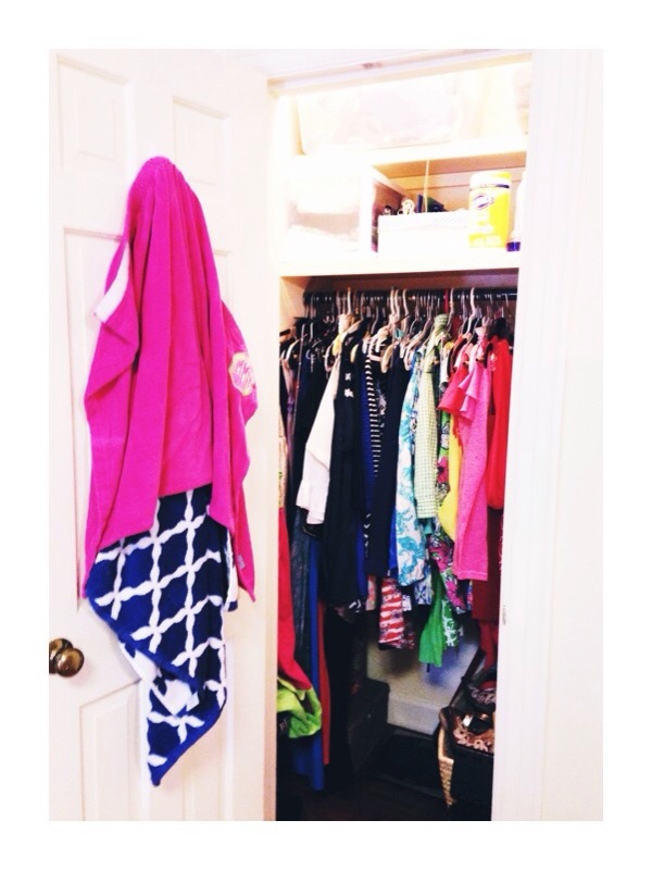 M A C K E N Z I E Sorority House Closet