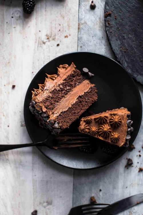 sweetoothgirl:Soft and moist Triple Chocolate Cake