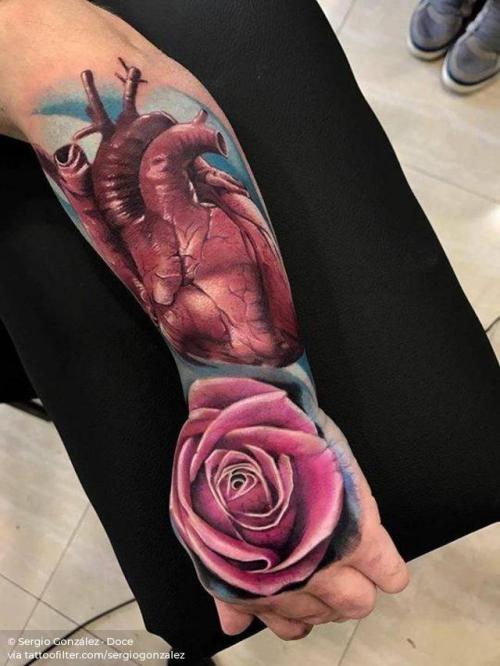 By Sergio González · Doce, done at 12 Lágrimas Tattoo, Mislata.... flower;anatomy;heart;big;rose;love;facebook;nature;realistic;forearm;twitter;anatomical heart;hand;sergiogonzalez