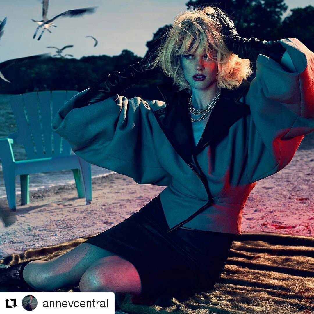 <p><a href="http://thehollywoodinterview.tumblr.com/post/154486407669/repost-annevcentral-with-repostapp" class="tumblr_blog">thehollywoodinterview</a>:</p><blockquote>
<p>#Repost @annevcentral with @repostapp<br/>
・・・<br/>
Hauntingly beautiful…</p>
<p>@chuando_chuandoandfrey #annev #chuandoandfrey #dscene #thelions #art #couture #supermodel #russia #annevcentral (at Silver Sands Motel)</p>
</blockquote>