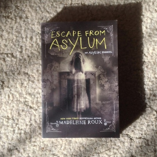 66/100 Days of Booklr - LGBT+ I loved that Escape From Asylum...