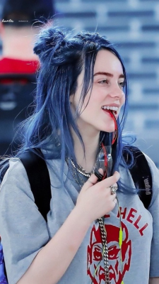 Awesome Billie Eilish Wallpaper For Iphone X pictures