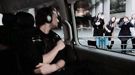 5 seconds of summer ashton irwin 5sos 5sos japan 5sos official * ai* gif* 5sos* 5sosgif*