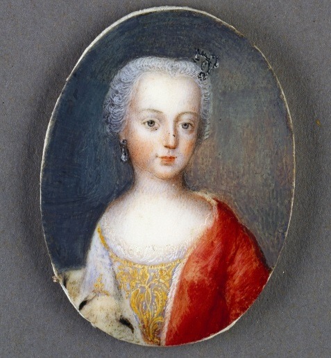 tiny-librarian:
“ Miniature of Maria Christina of Austria, Duchess of Teschen. Known as Mimi, she was the fifth child and fourth daughter of Maria Theresa and Francis I.
Source
”