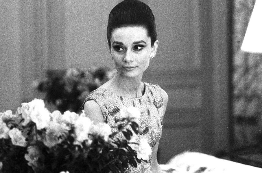 Rare Audrey Hepburn — Rareaudreyhepburn Audrey Hepburn Photographed