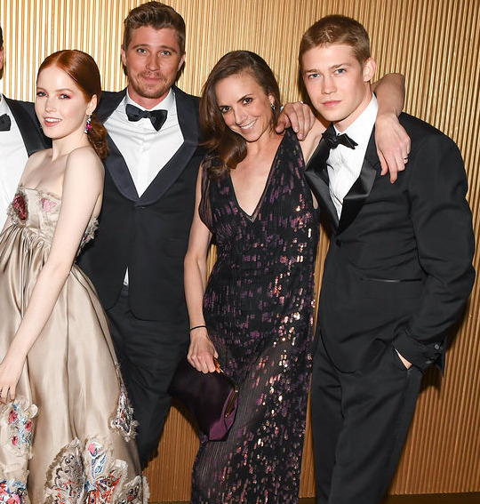 Joe Alwyn Daily Joe Alwyn At The Met Gala On May 2 2016