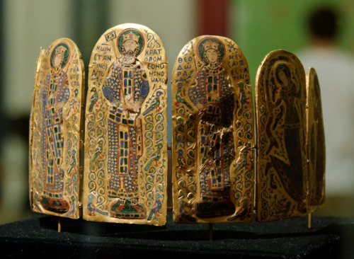 museum-of-artifacts:Crown of Byzantine emperor Constantine IX...