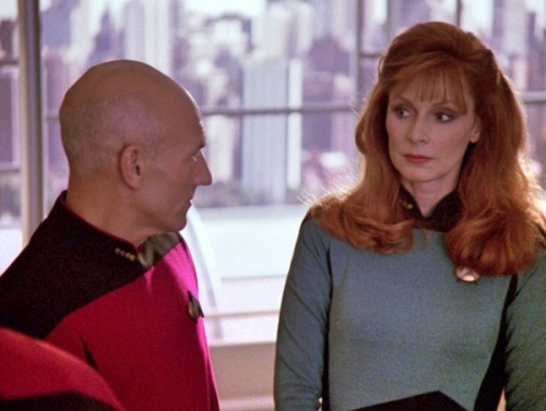 pixiereblogs:pixie recaps TNG | The First Duty