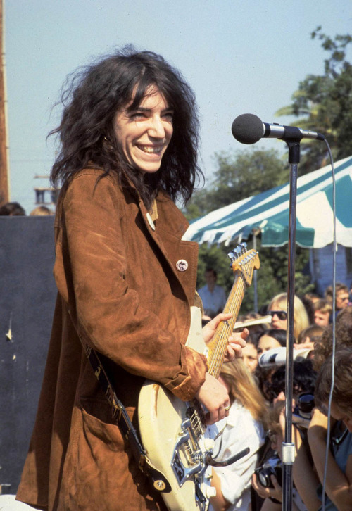 soundsof71:Patti Smith, 1978, by Chris Walter, via popsugar