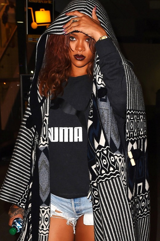 Robyn Rihanna Fenty Photo