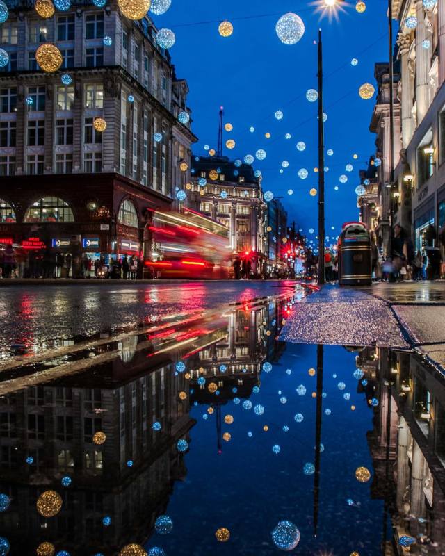 Evening London! Christmas lights and reflections...