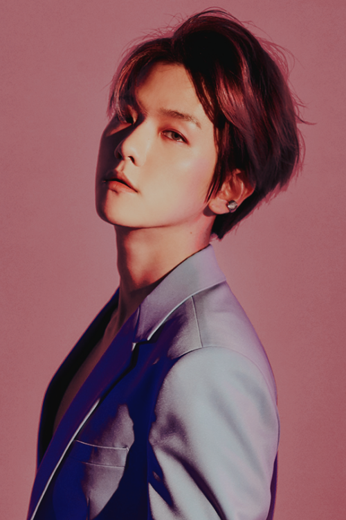 exo-stentialism:Baekhyun // LOVE SHOT