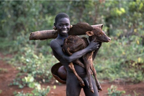 fotojournalismus:The Omo Valley, EthiopiaPhotographs by Hans...