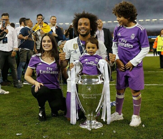 Footballers Wags Kids - Marcelo , Clarice Alves , Enzo and Liam ...