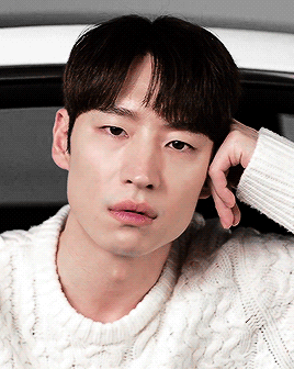 Ineffable — Gif reaction for Lee Je Hoon when you suddenly...
