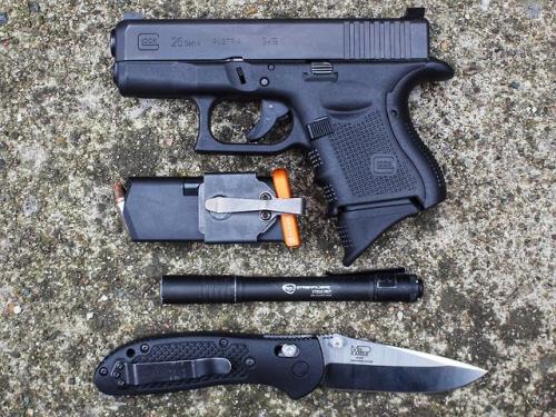 epicedc:My EDC, Simplicity is Key. http://ift.tt/2C0JCGI via...