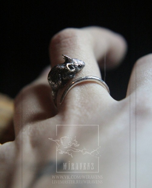 sosuperawesome:Rings and PendantsAnikori on EtsySee our...