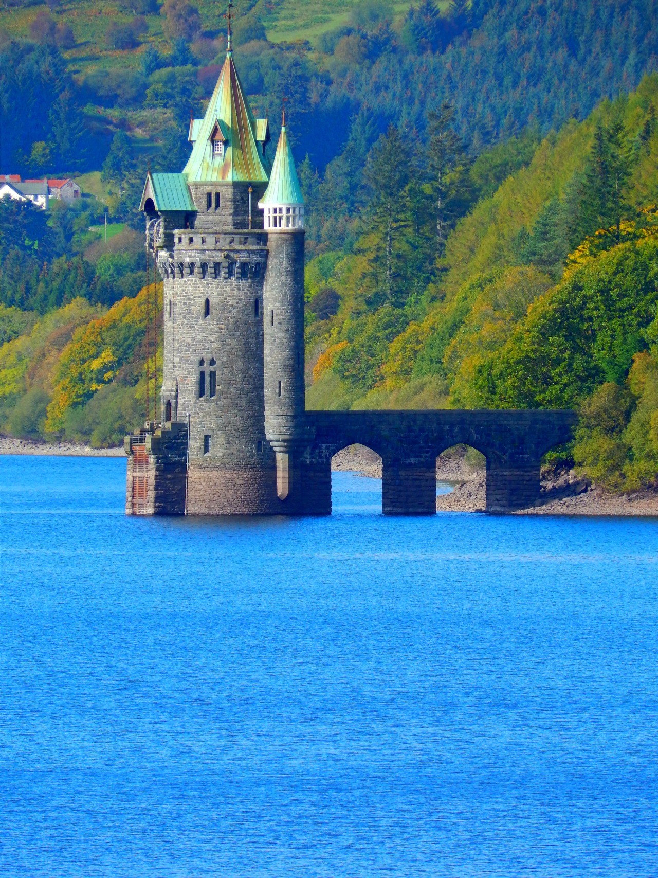 Lake Vyrnwy, Llanfyllin, Powys, Wales, UK - FUCKITANDMOVETOBRITAIN