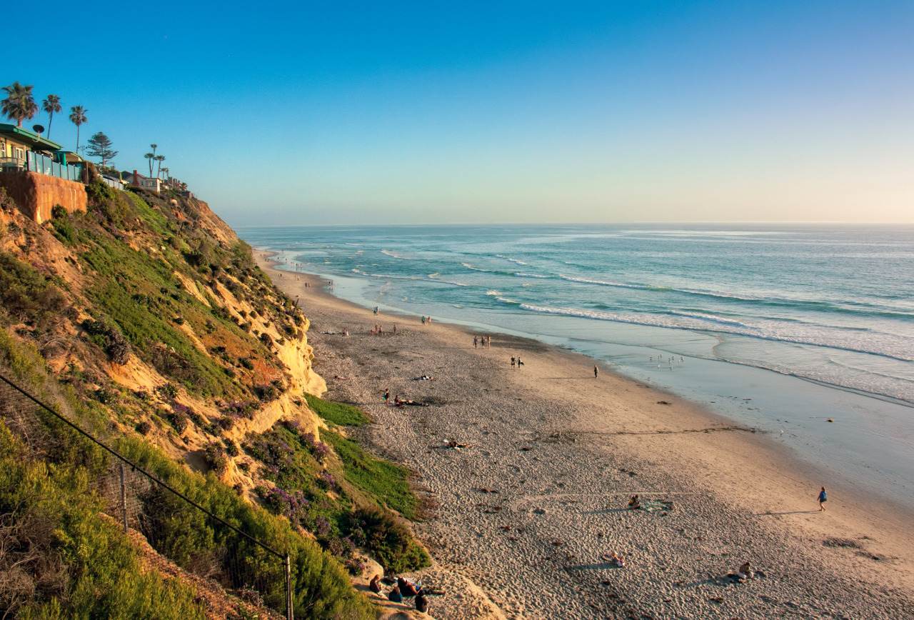 About USA - Moonlight Beach - Encinitas - California - USA...