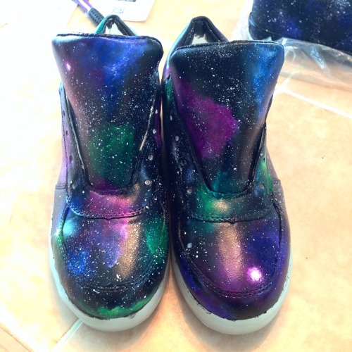 sammichfixins:Hey, everybody! I’ve started making space shoes!...