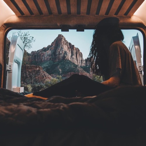 rustic-bones:Zion is so beautiful! Thank you @nativecampervans...