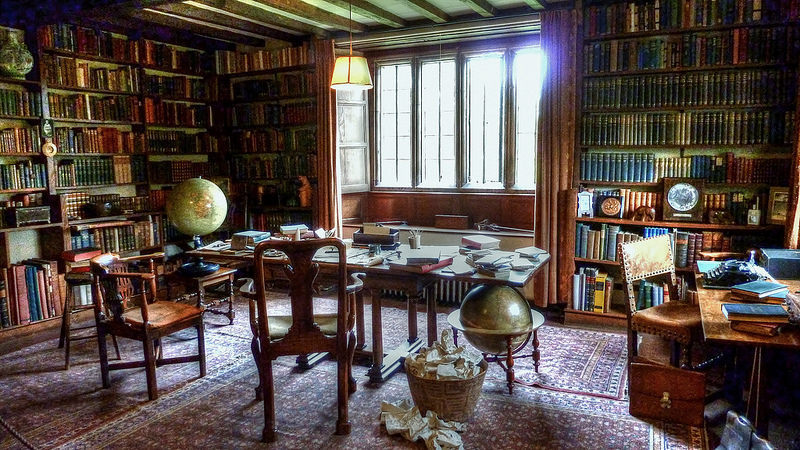 Rudyard Kipling’s East Essex Study © Paul Lemons... - Creative Houses